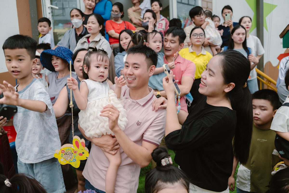 Phụ huynh tham gia ngày hội tại Mầm non Memory Quảng Ngãi