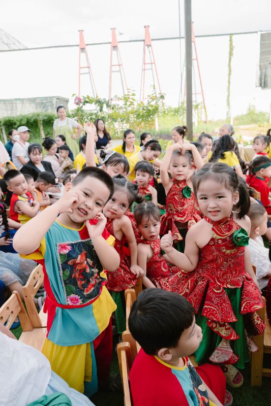 Các bé Mầm non Memory tự tin vui chơi cùng bạn